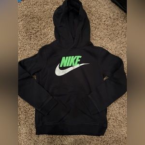 Youth Large Nike Sweatshirt